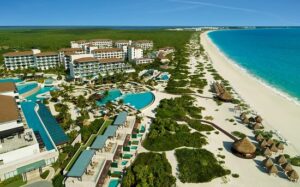 traslado a Dreams Playa Mujeres Golf & Spa Resort