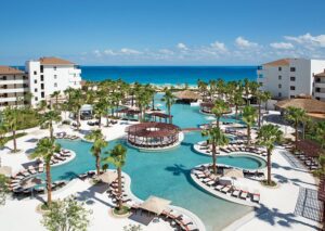 traslado al hotel Secrets Resort Playa Mujeres