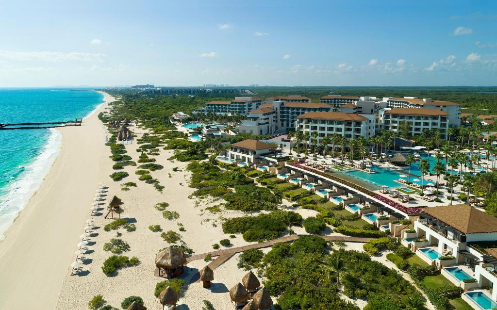 cancun aiport transportation Hotel Secrets Playa Mujeres